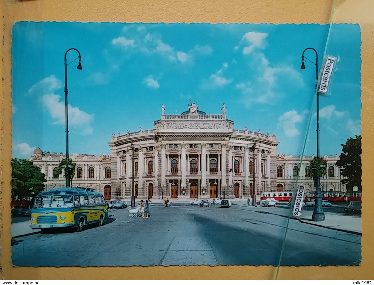 1.013- 20 Austria Viena