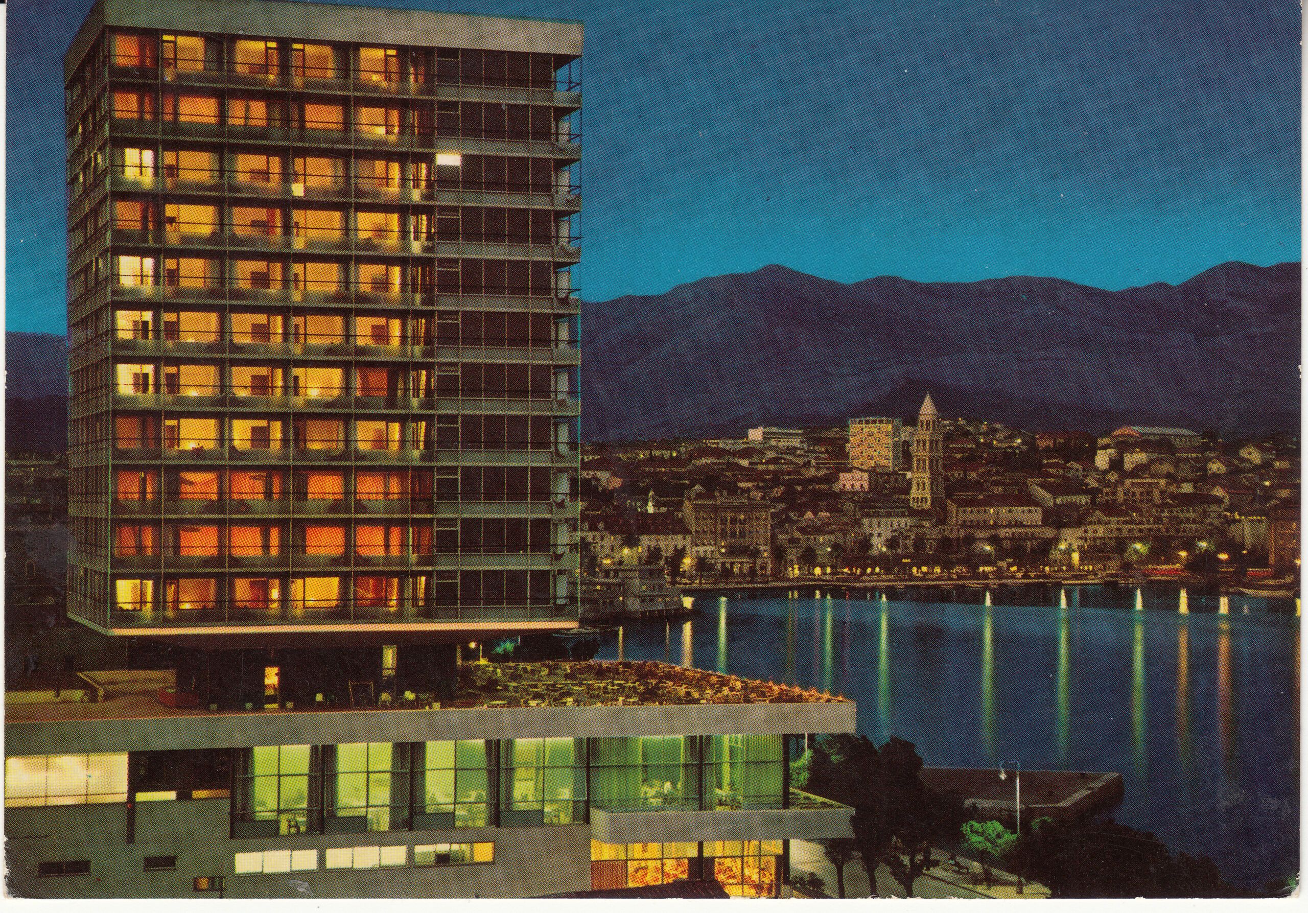 1.021- 6 Krüger Postcard Croatia Split