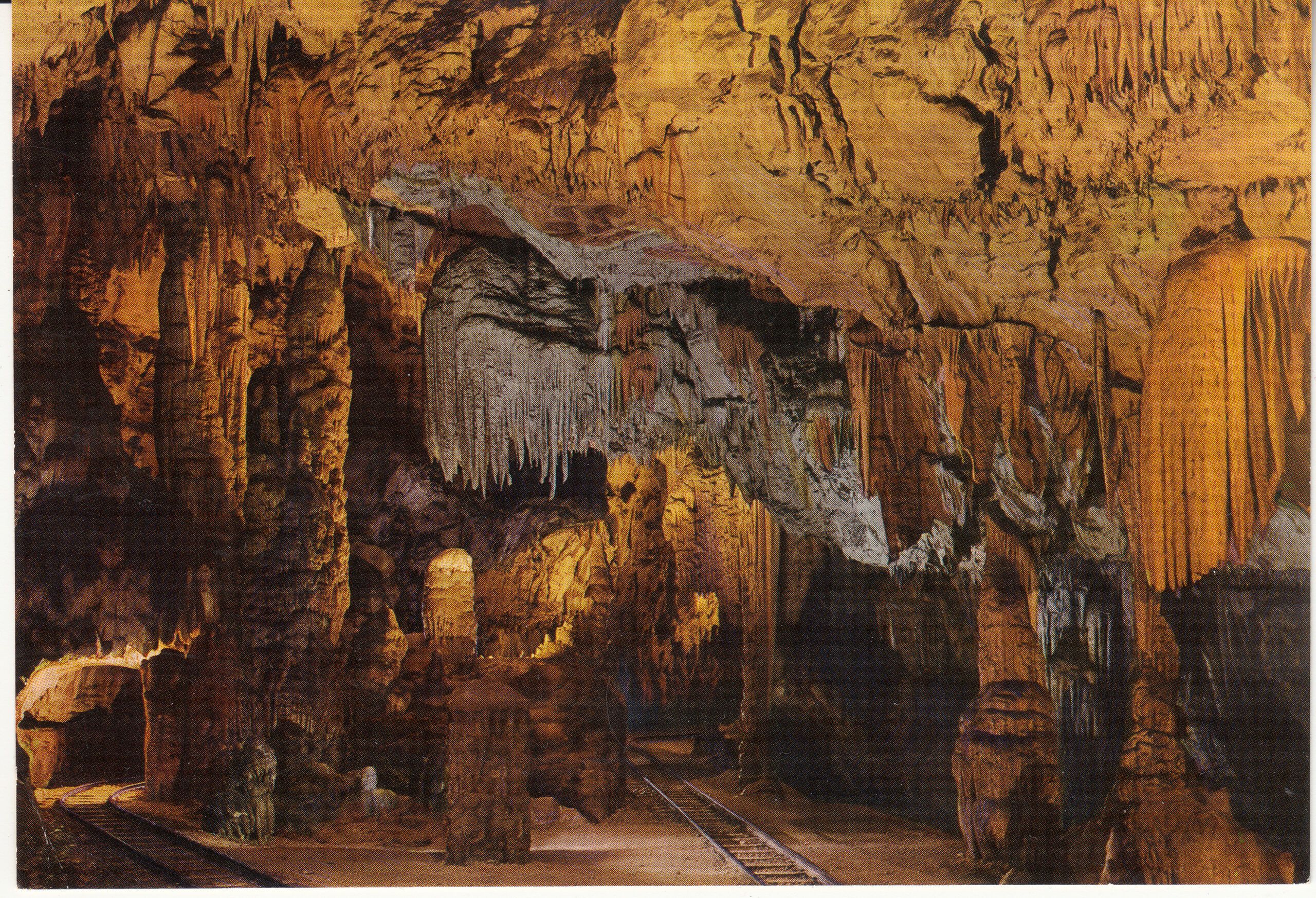 1.114- 5 Krüger Postcard Slovenia Postojnska Jama