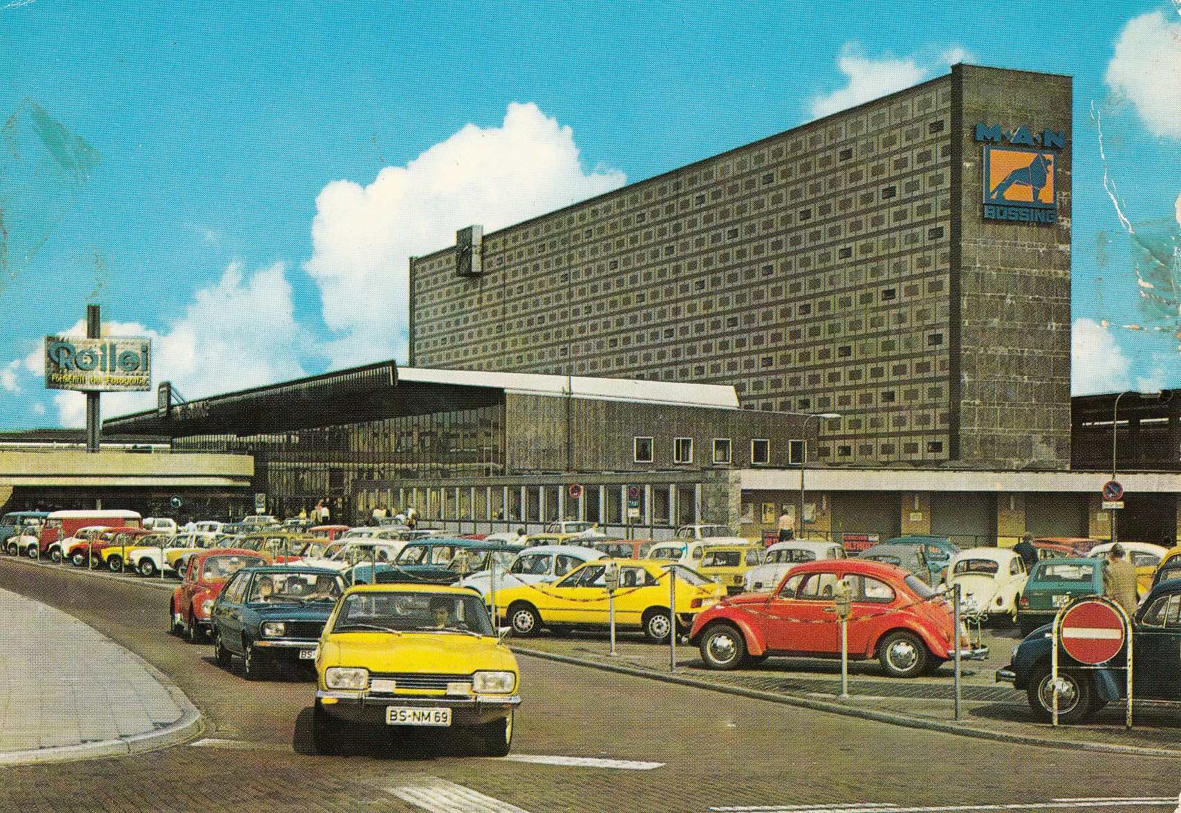 0.942G- 44.31 Krüger Postcard Germany Braunschweig