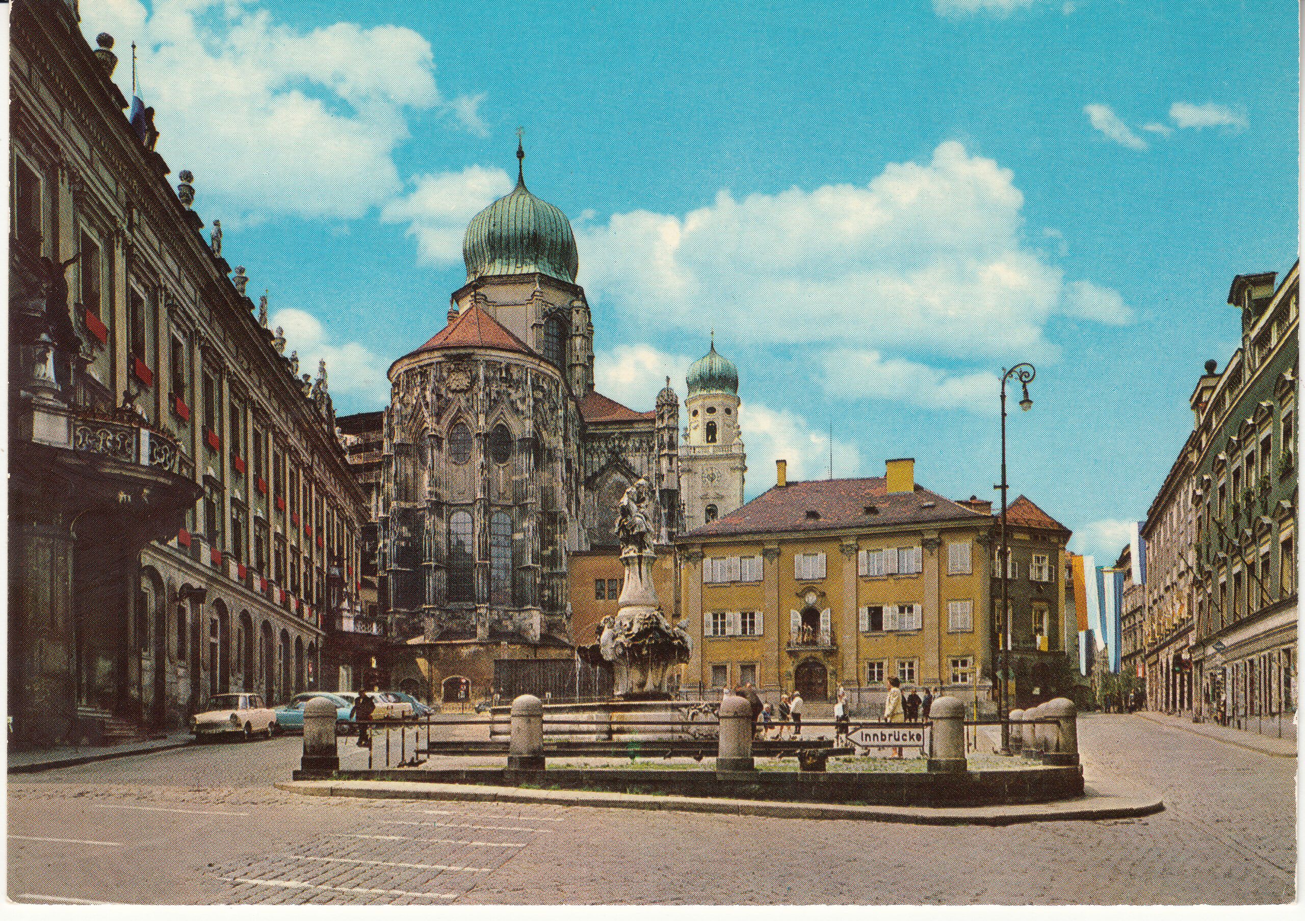 1.051- 8 Krüger Postcard Germany Passau