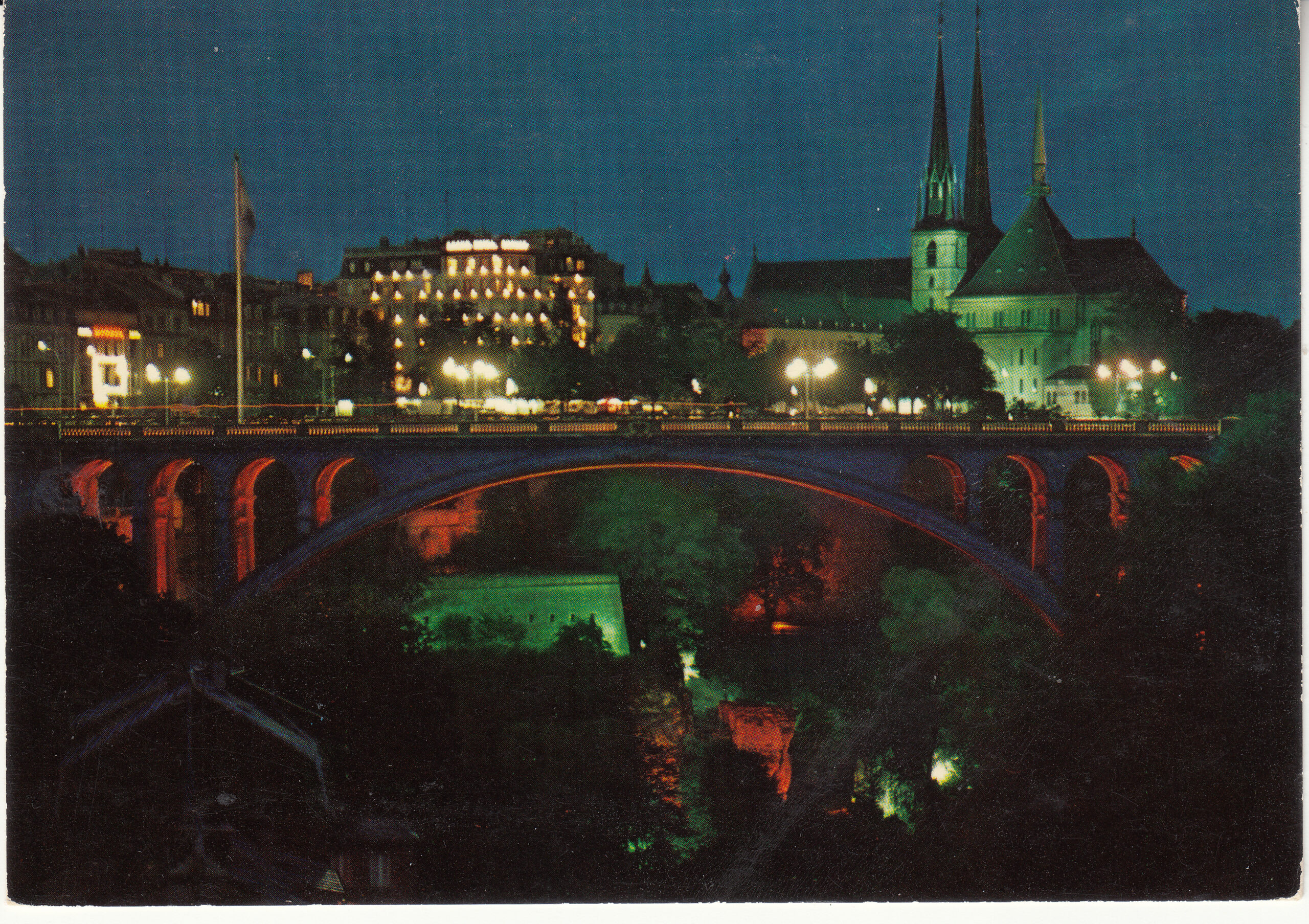 1.090- 41.52 Krüger Postcard Luxembourg